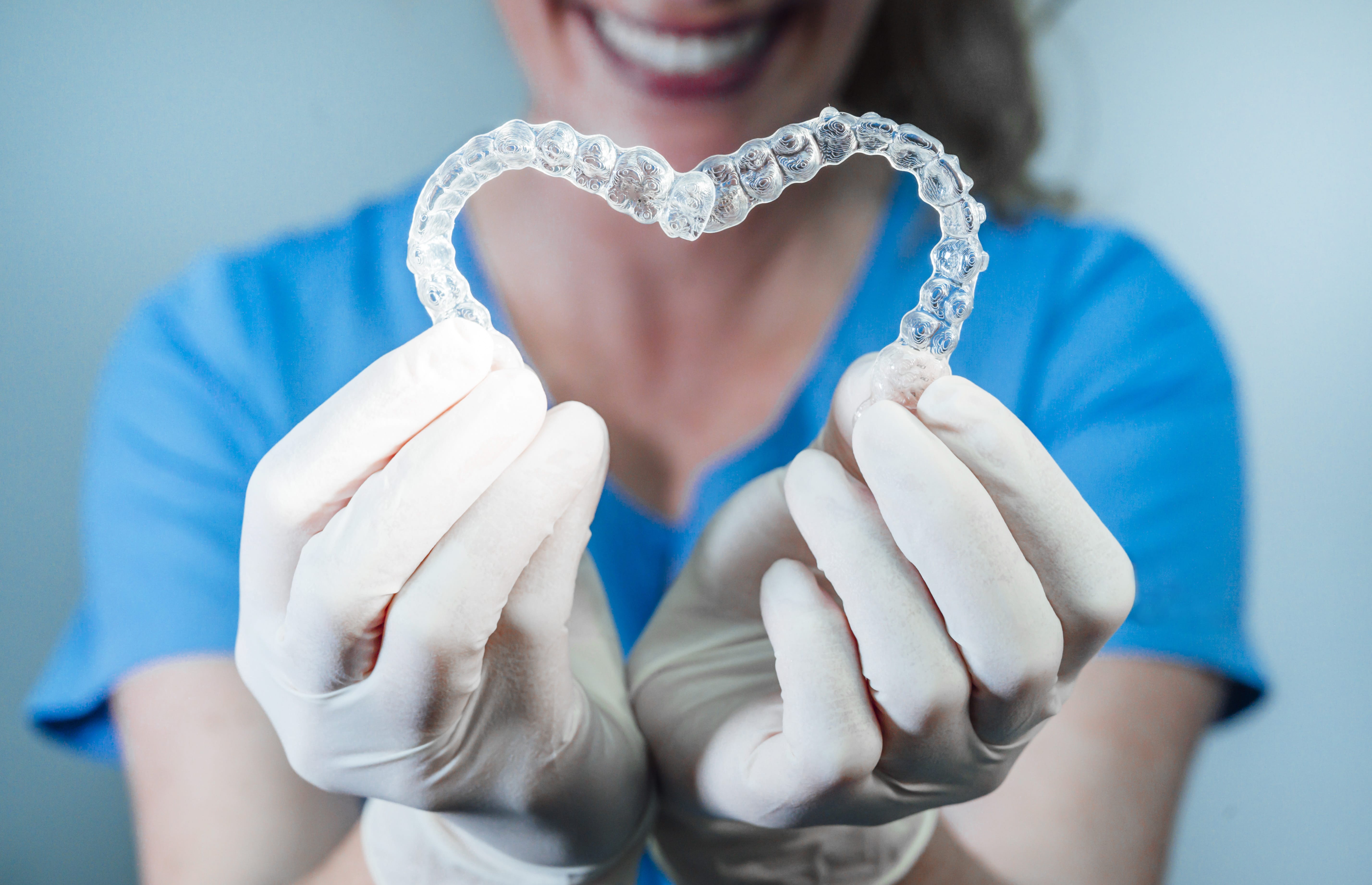 Astoria Dentist Provides Invisible Braces With The Clearcorrect System